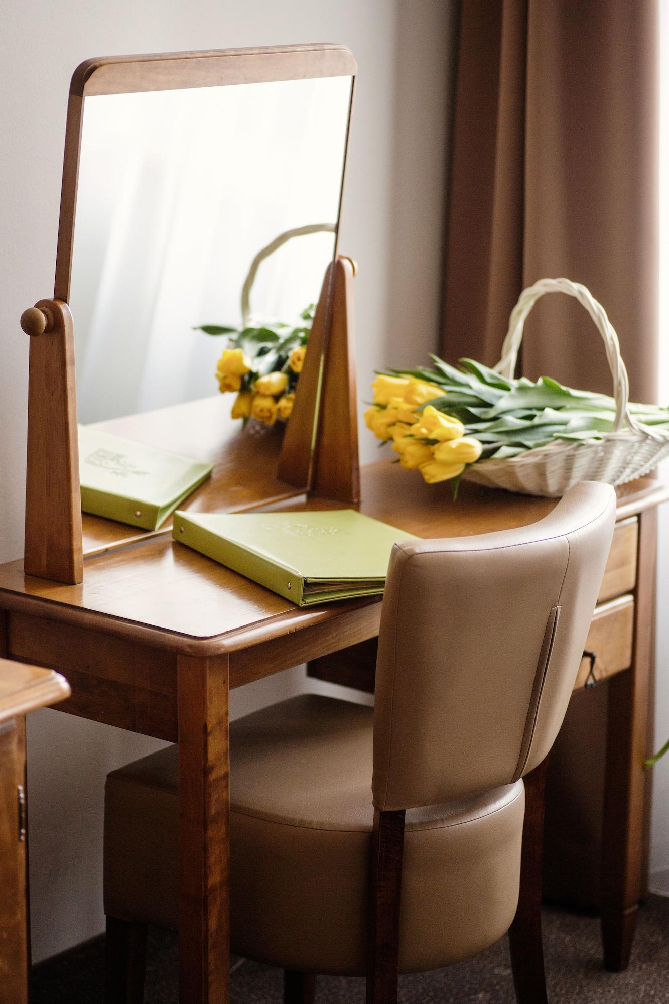 Hotel Eden Krasków Εξωτερικό φωτογραφία