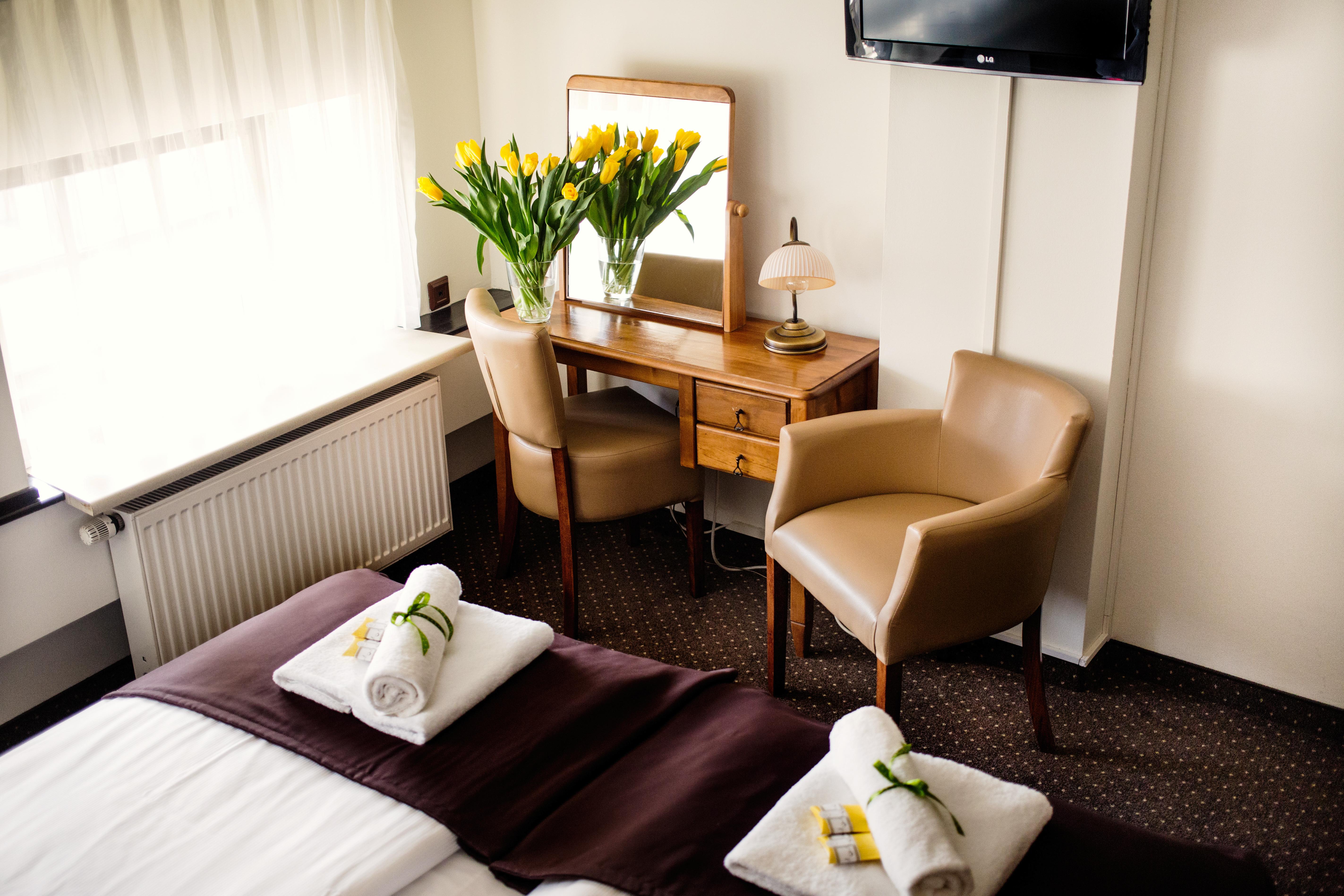 Hotel Eden Krasków Εξωτερικό φωτογραφία